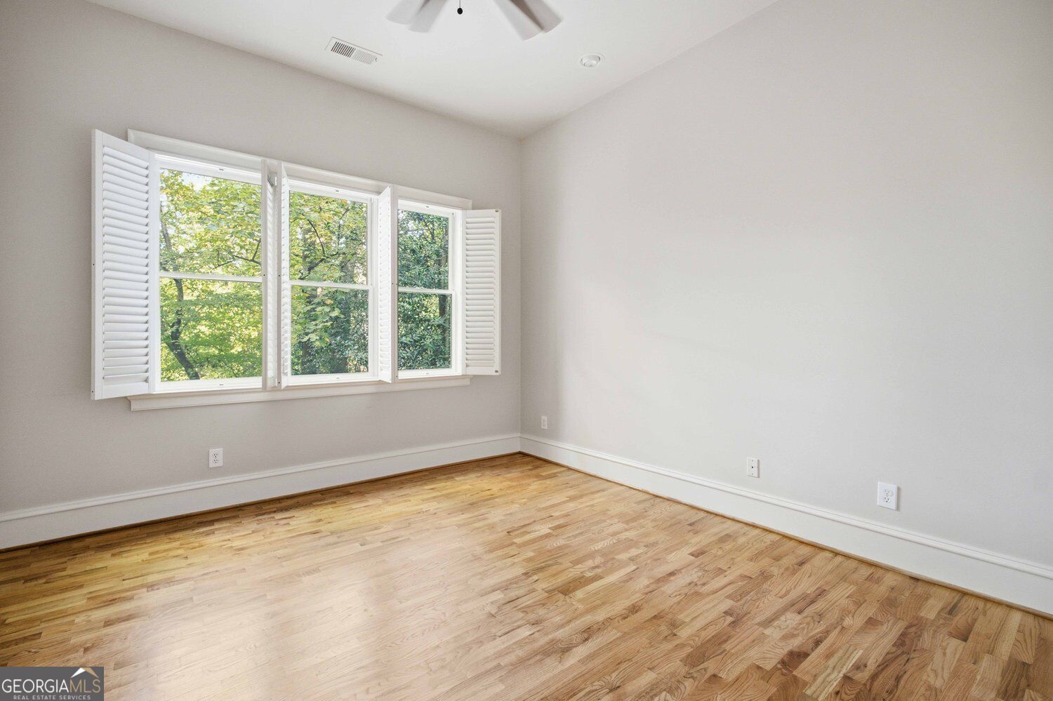 935 Clifton Road Ne Property Photo 42