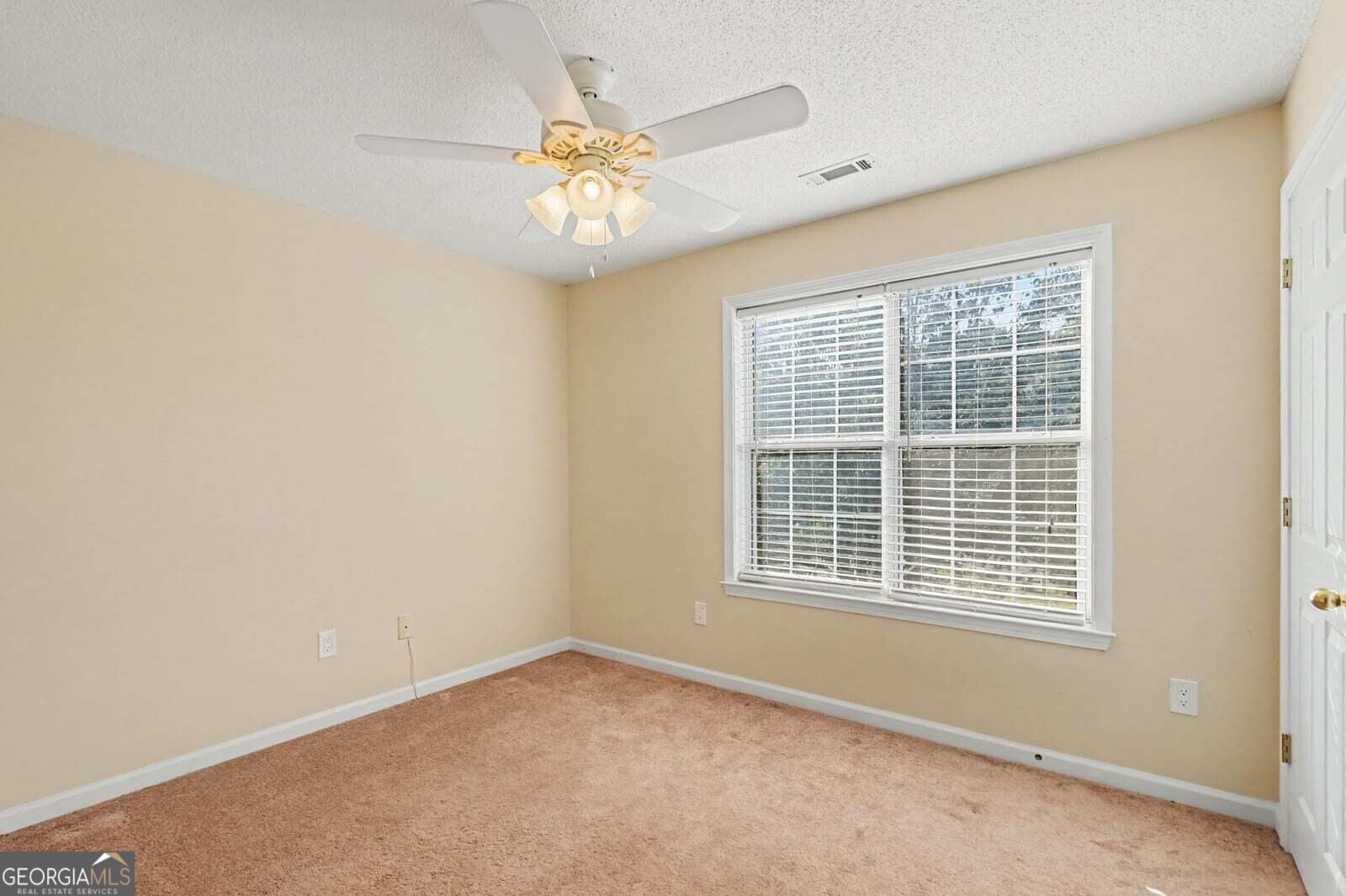 130 Hemlock Drive Property Photo 27