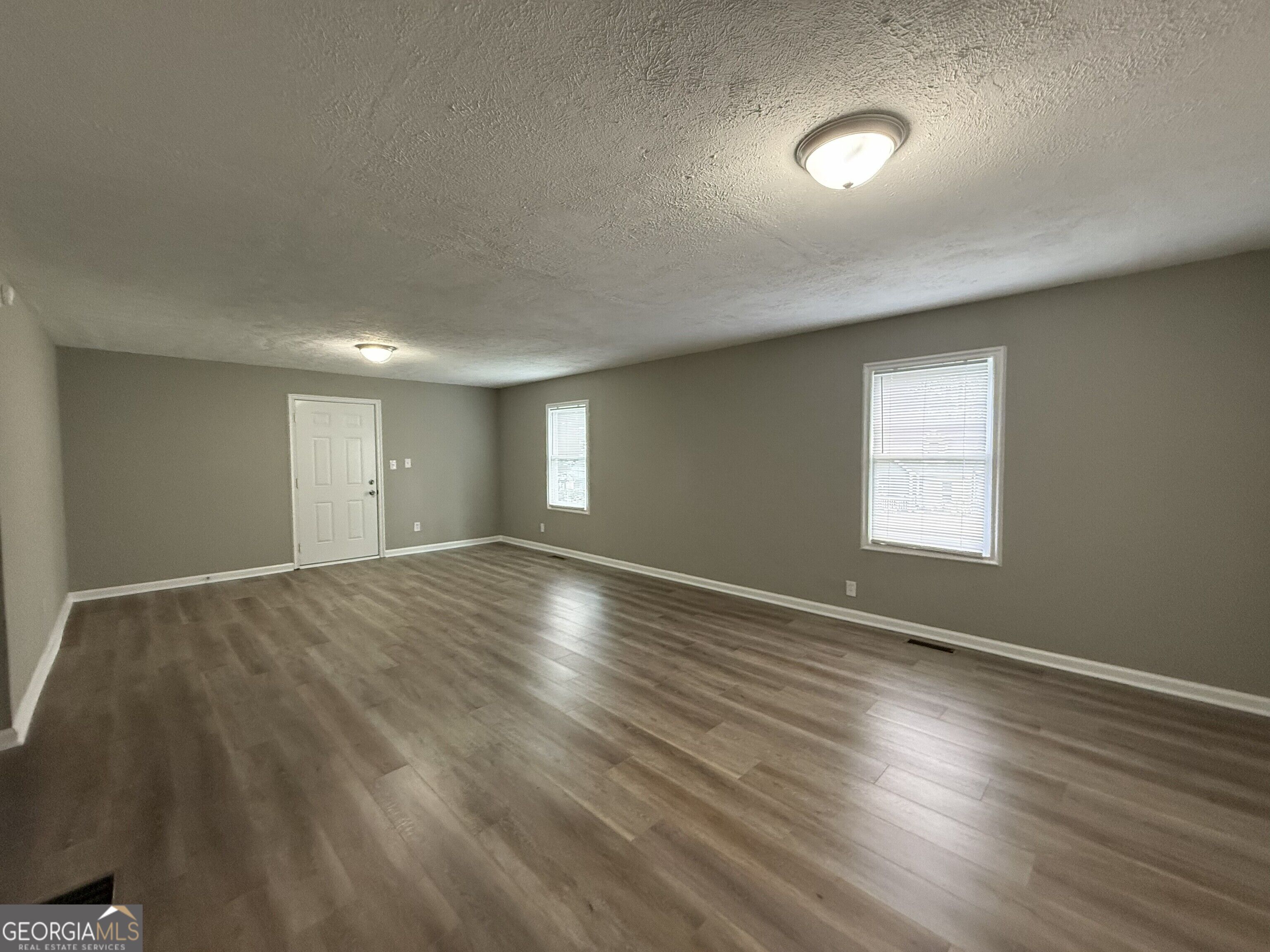 106 Pheasant Run Property Photo 14