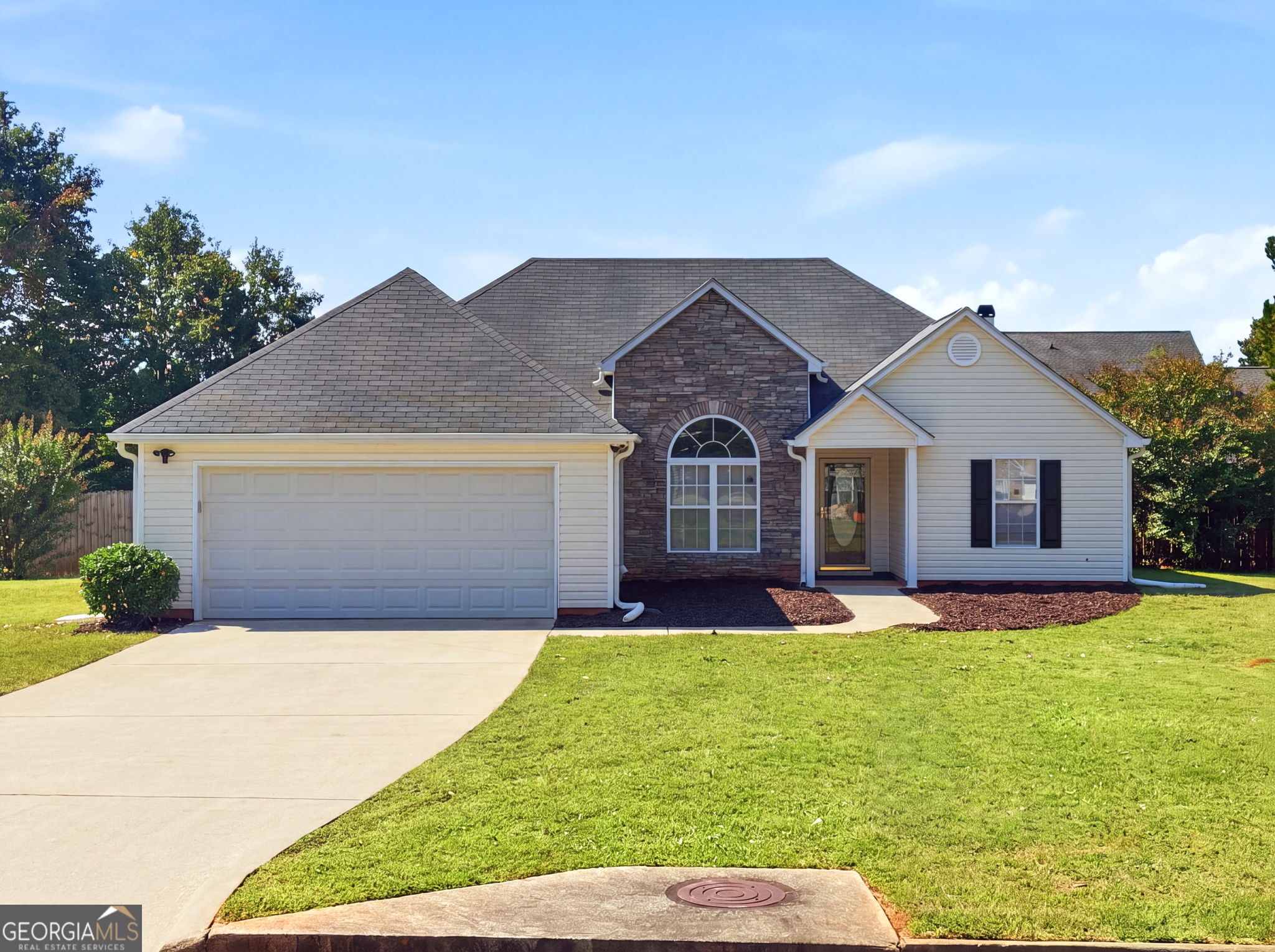 713 Manor Ridge Drive Property Photo 5