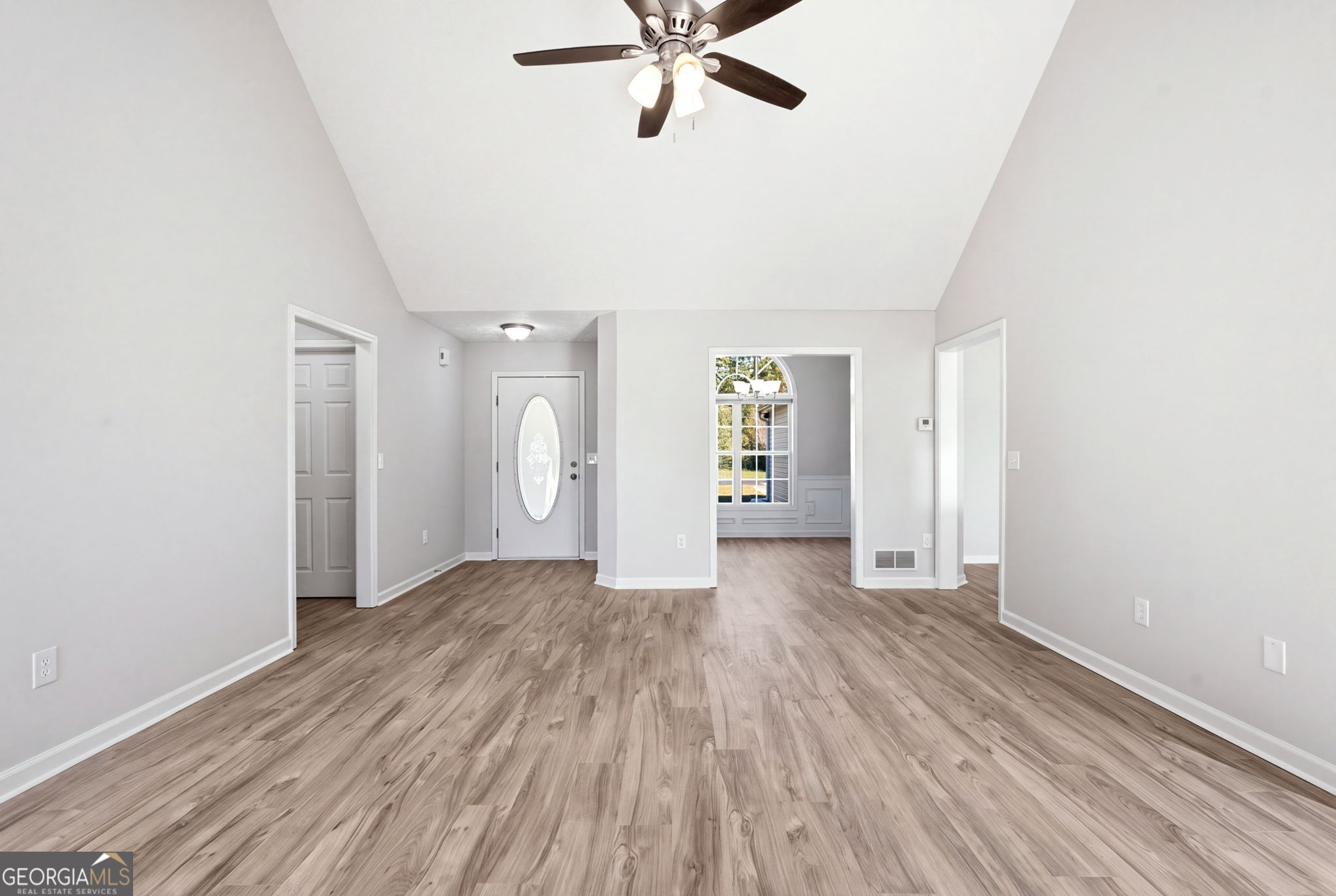 713 Manor Ridge Drive Property Photo 16