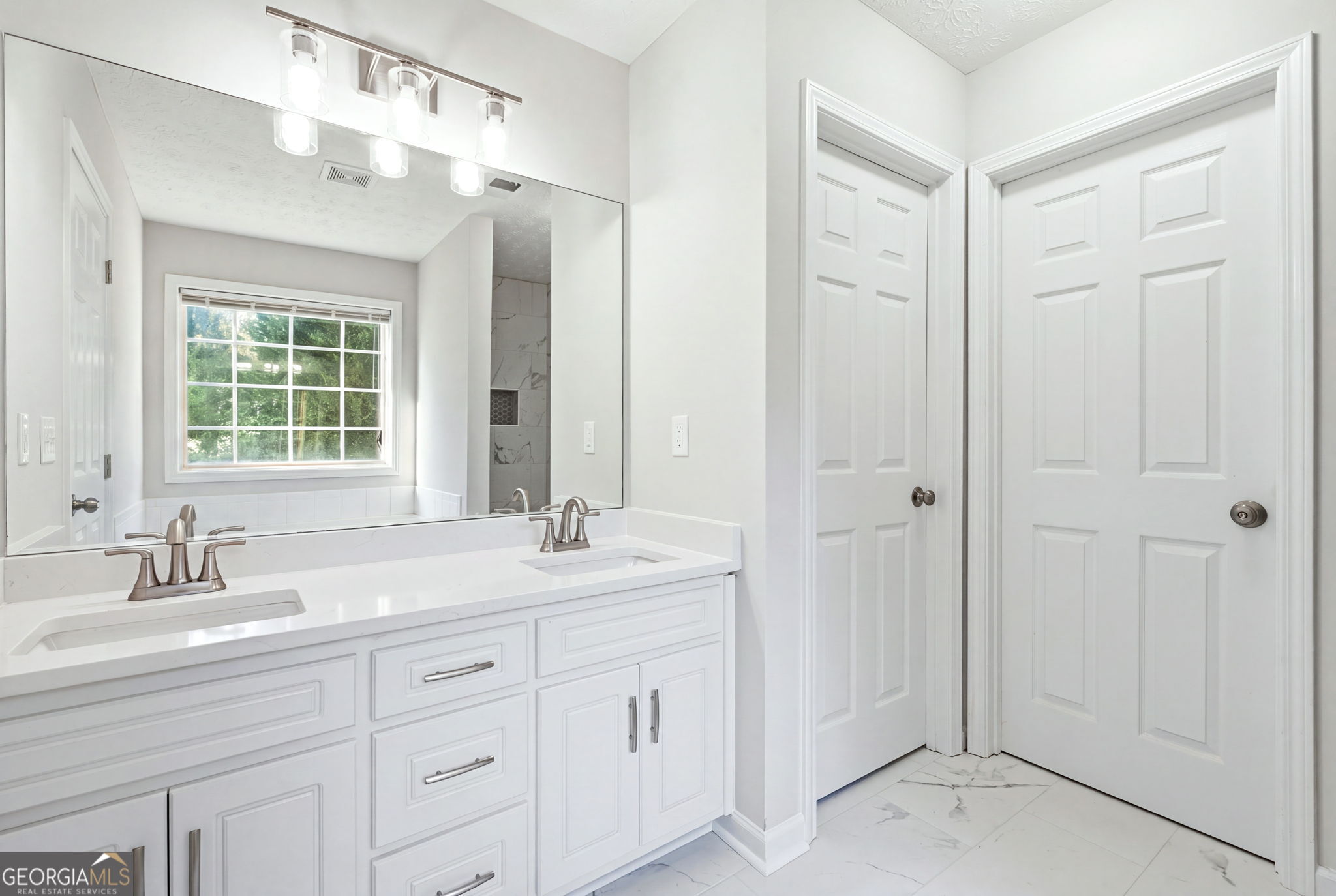 713 Manor Ridge Drive Property Photo 45