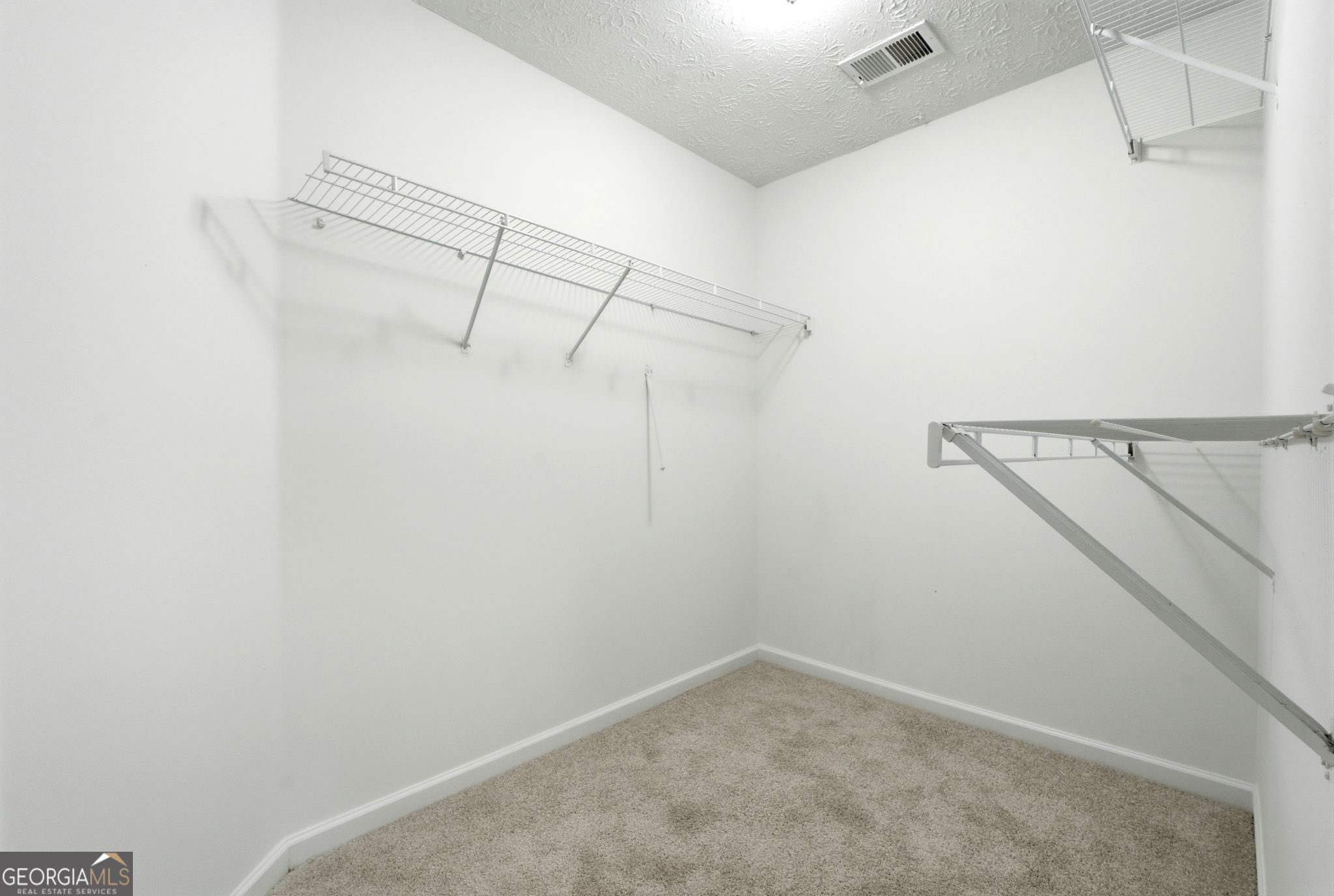 713 Manor Ridge Drive Property Photo 49