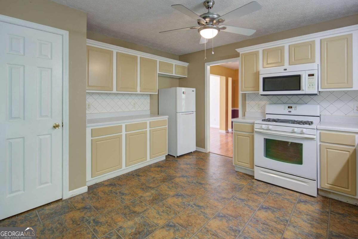 6760 Payne Court Property Photo 3