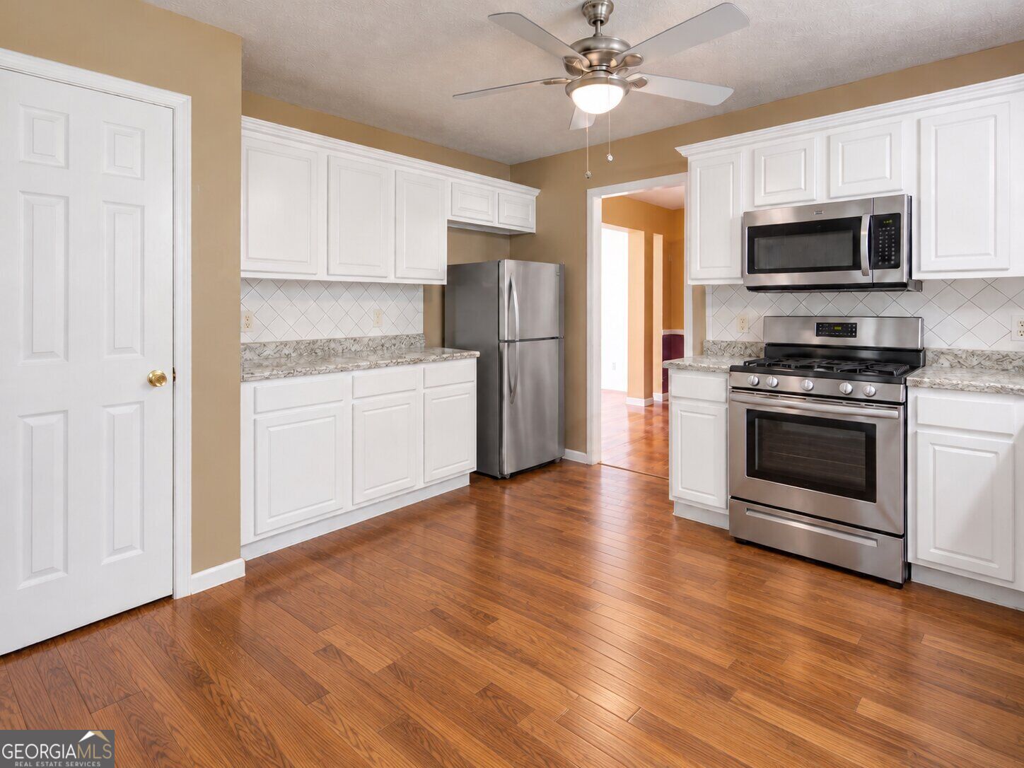 6760 Payne Court Property Photo 4