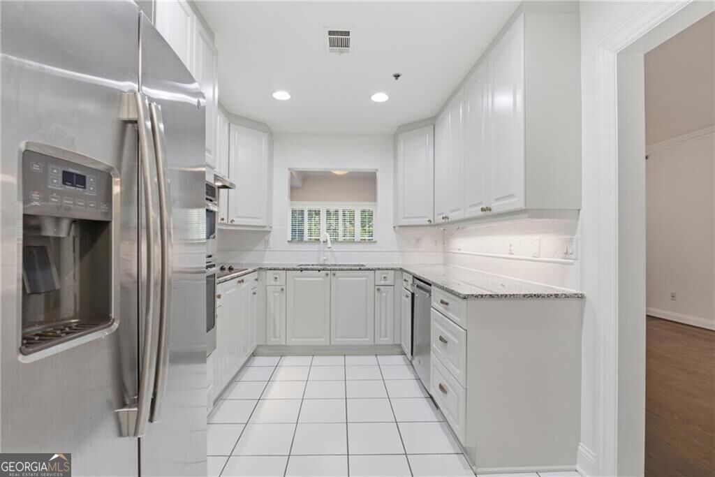 211 Colonial Homes Drive Nw # 2203 Property Photo 15