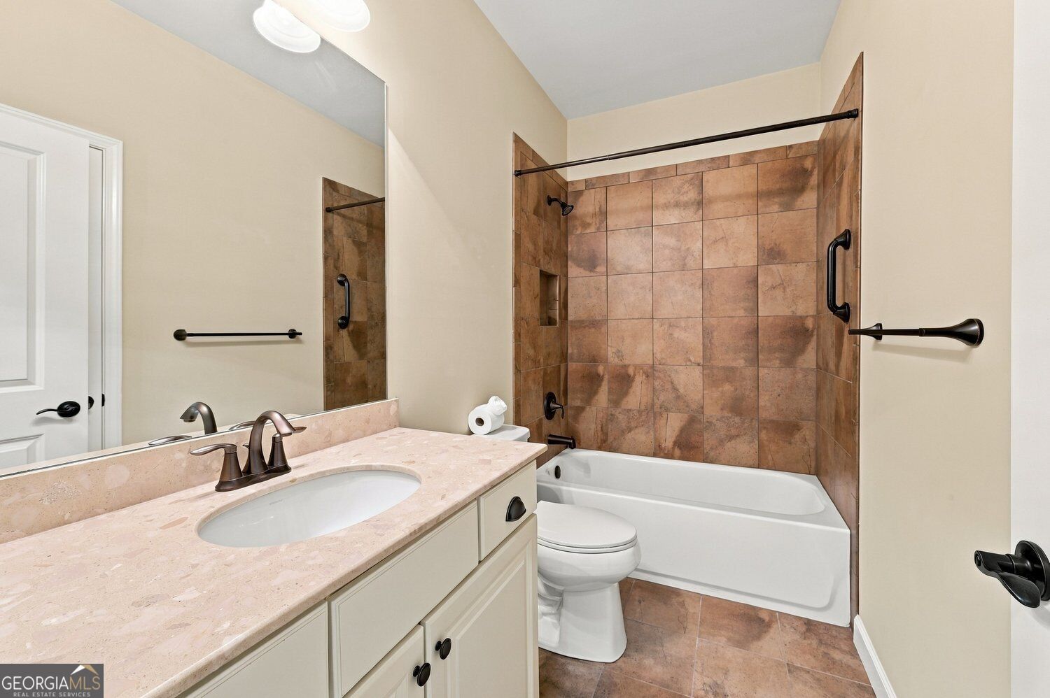 318 Lakeside Trace Property Photo 40