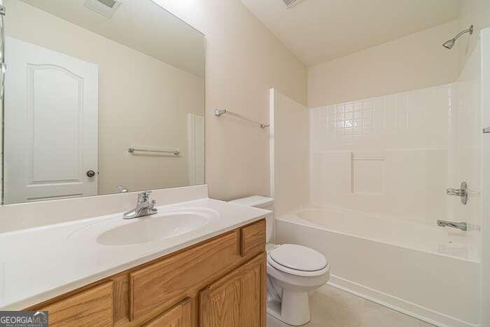 6519 Whitebeam Trail Property Photo 15