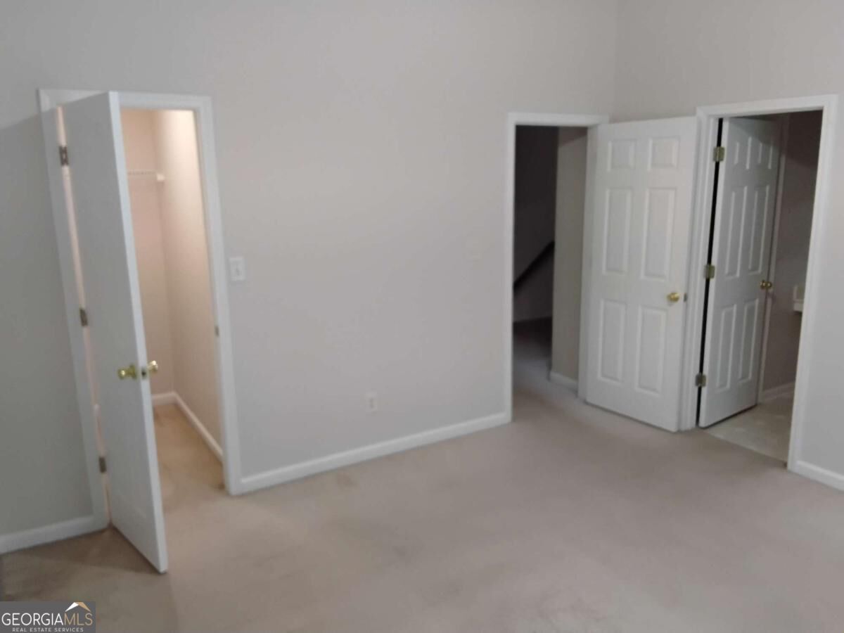 914 Tree Creek Boulevard Property Photo 11