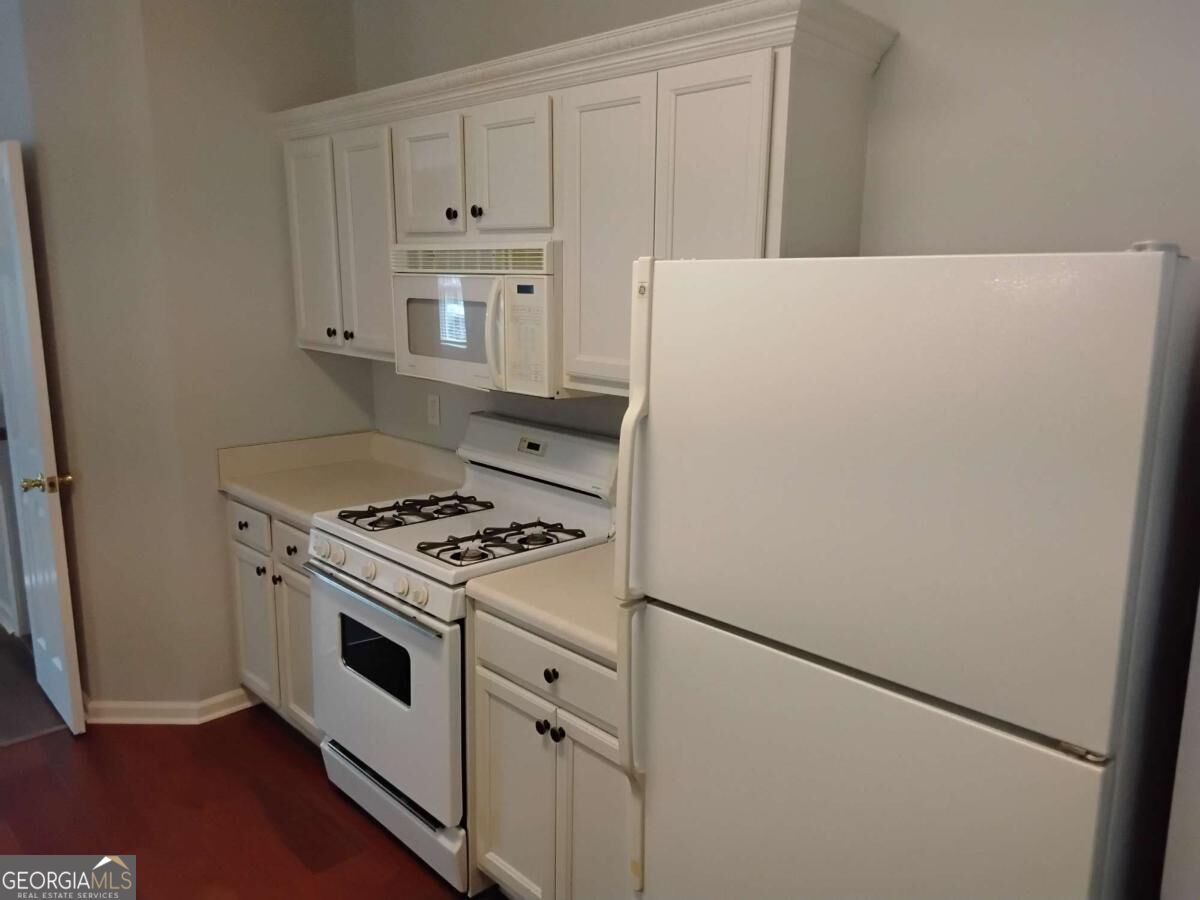914 Tree Creek Boulevard Property Photo 16