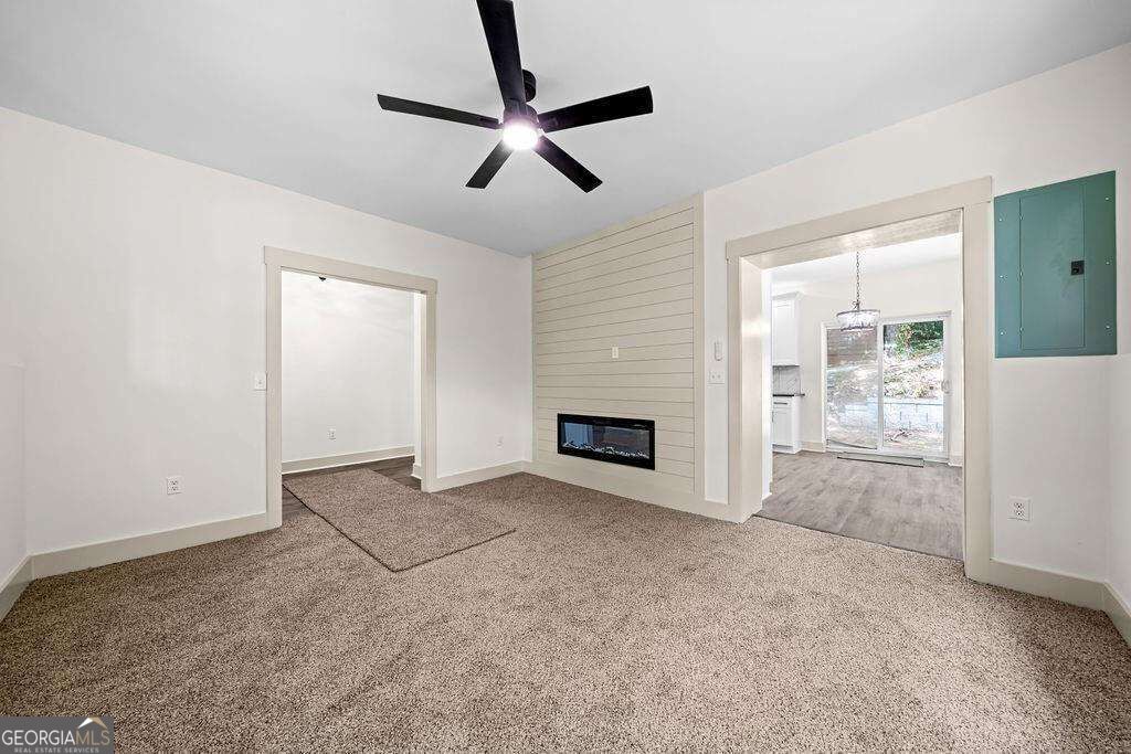 203 Church Street Ne Property Photo 7