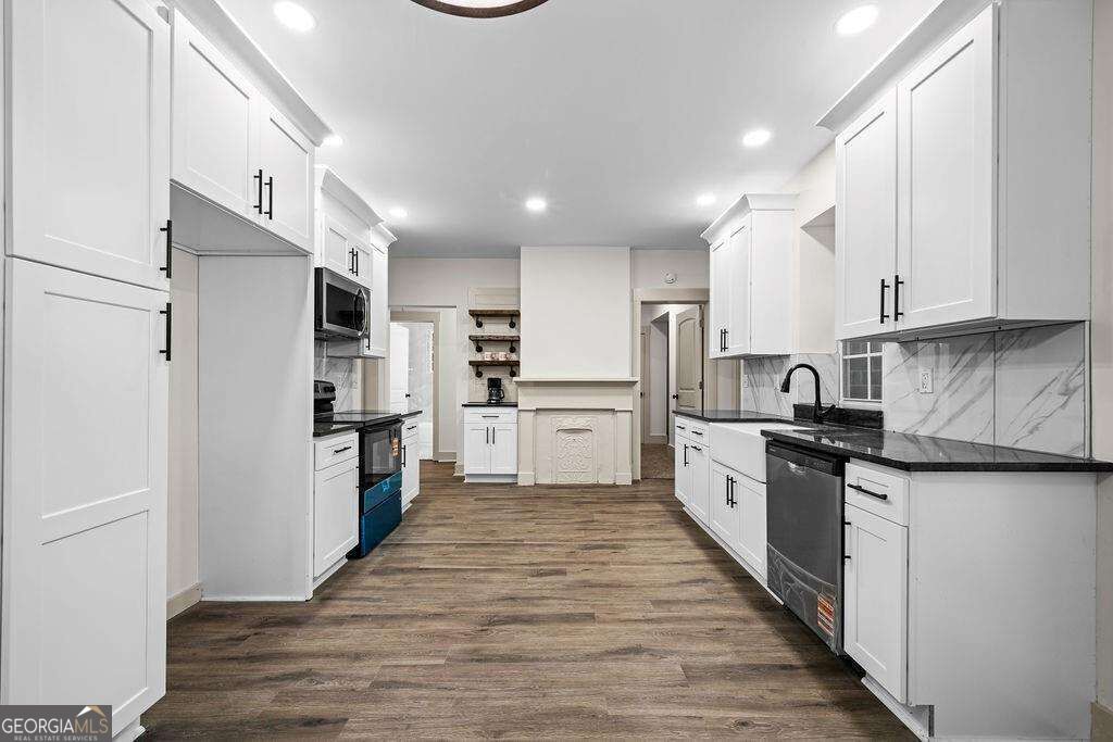 203 Church Street Ne Property Photo 10