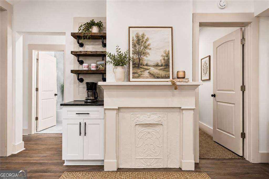 203 Church Street Ne Property Photo 11
