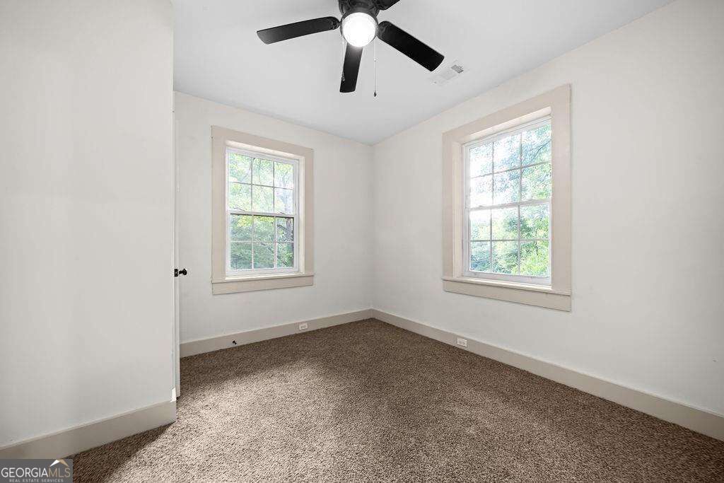 203 Church Street Ne Property Photo 22