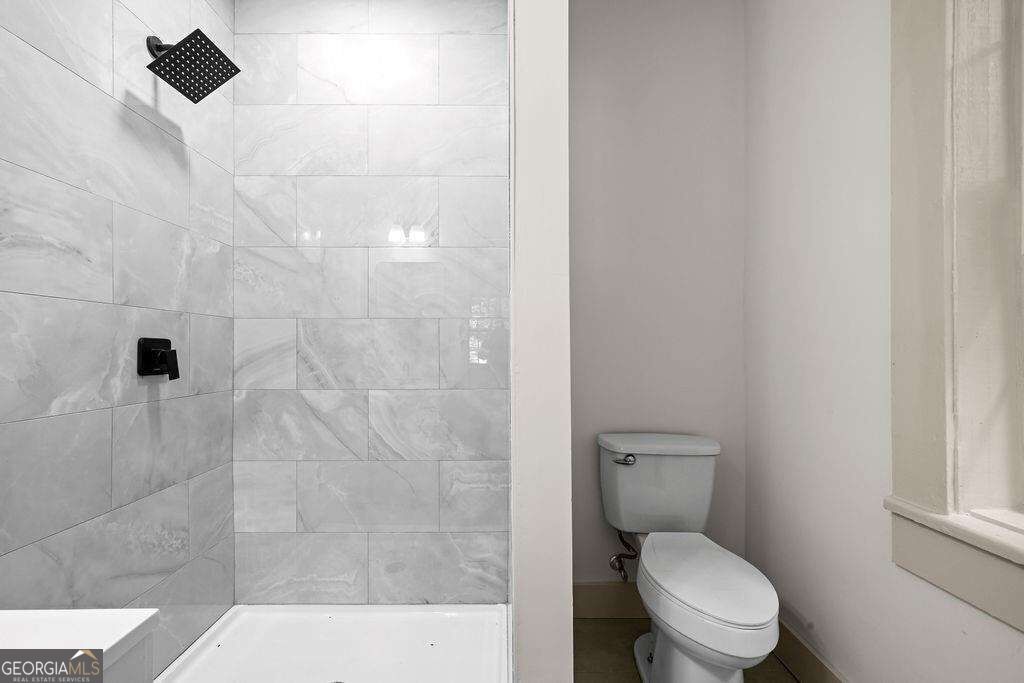 203 Church Street Ne Property Photo 25