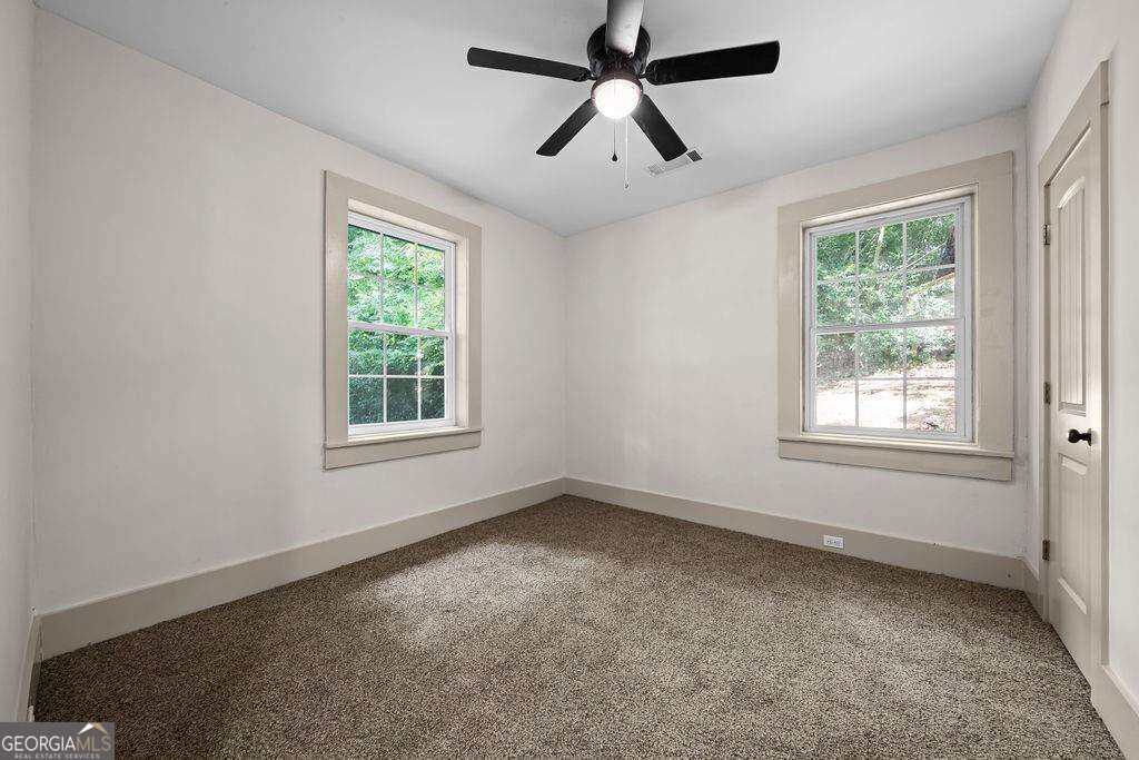 203 Church Street Ne Property Photo 28