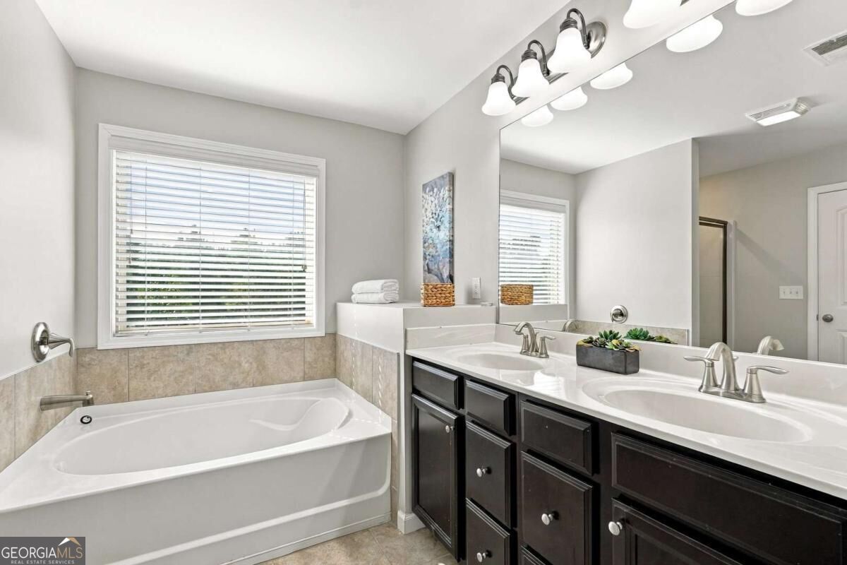 7170 Post Park Way Property Photo 16