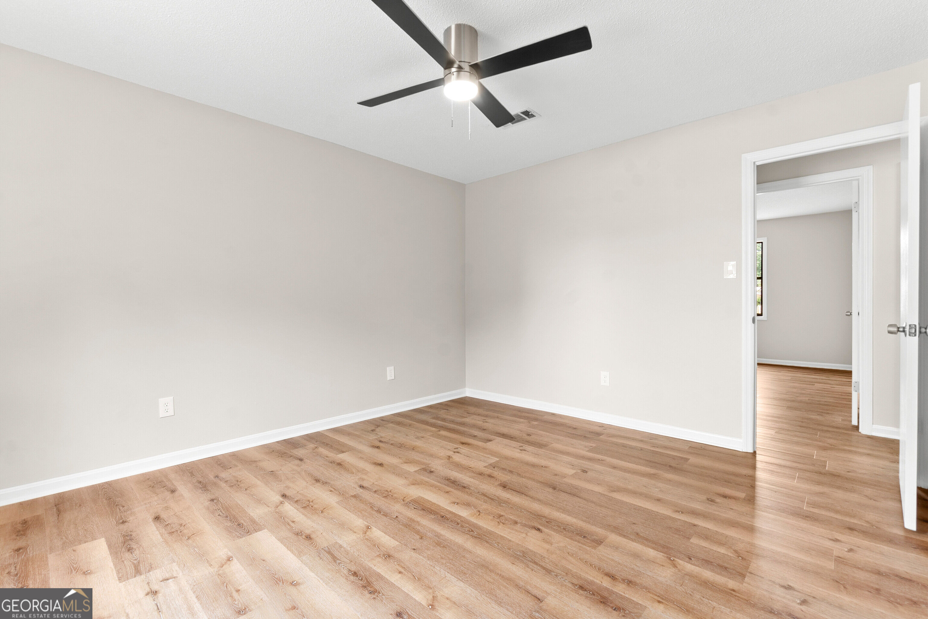105 Wildwood Trail Property Photo 37