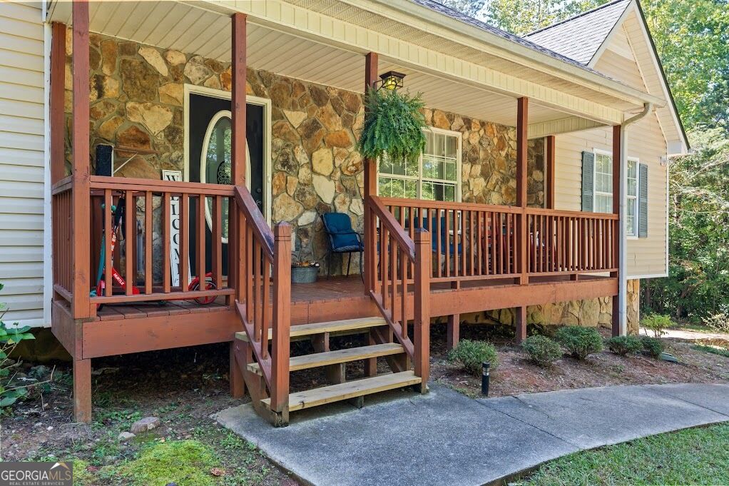 795 Woodruff Road Property Photo 3