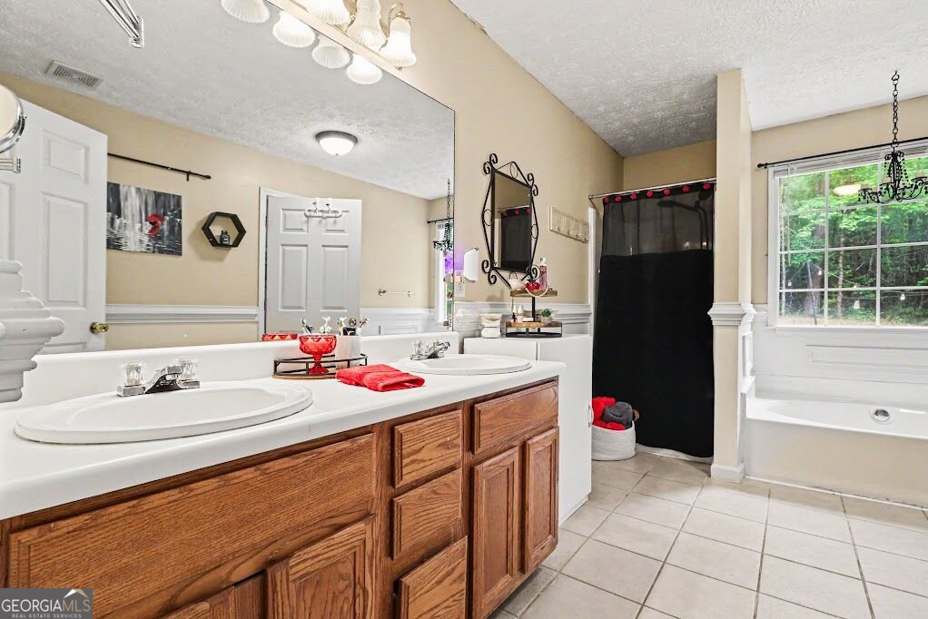 795 Woodruff Road Property Photo 30
