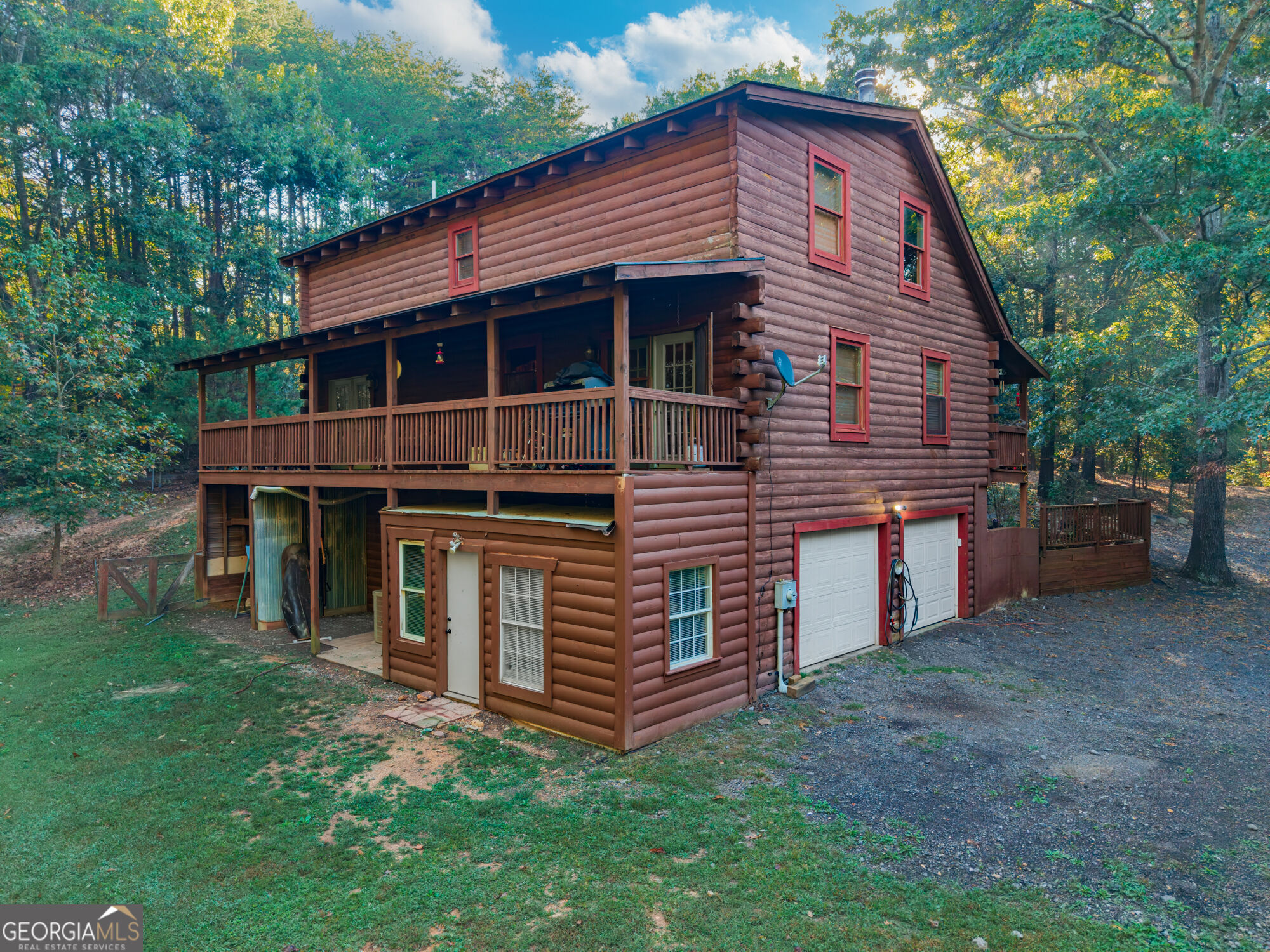 677 E Valley Road Ne Property Photo 32