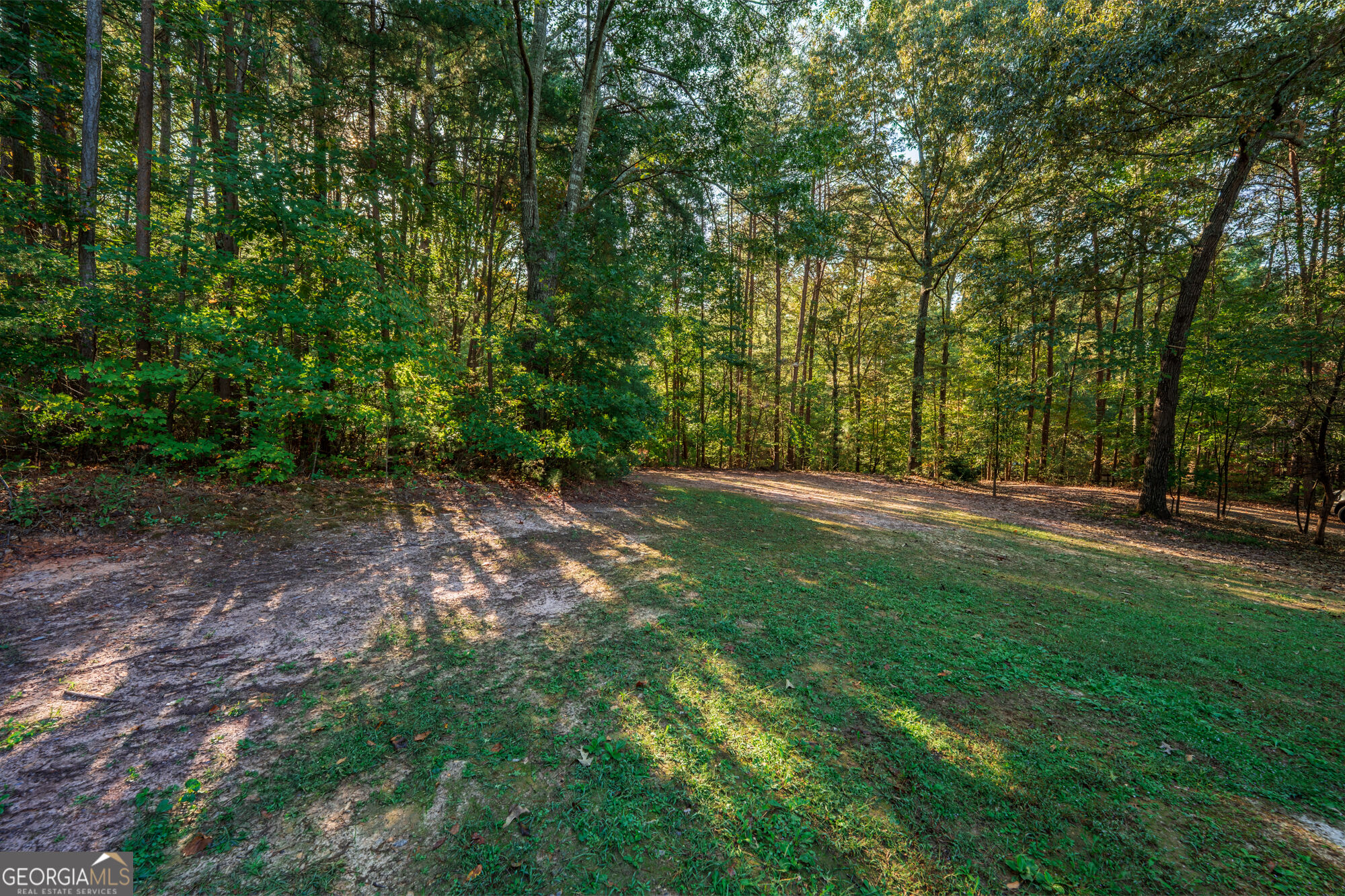 677 E Valley Road Ne Property Photo 37