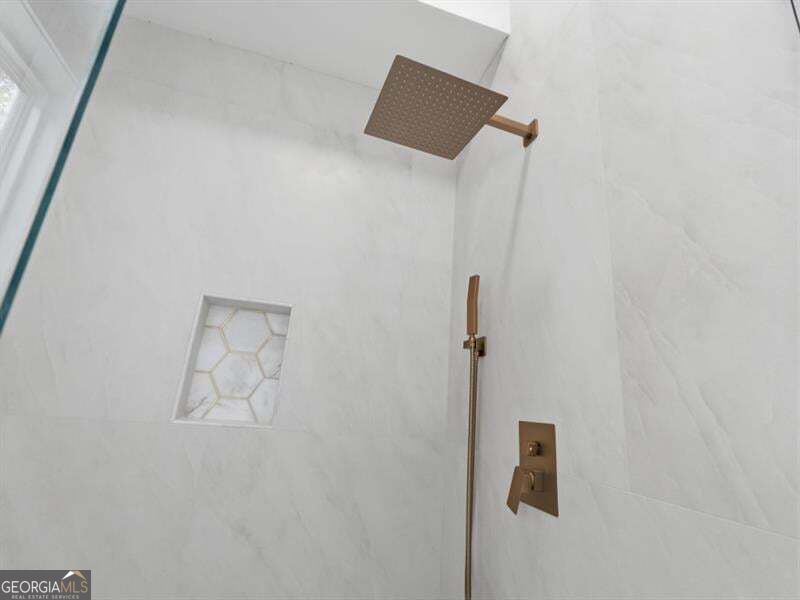 606 Talmadge Lane Property Photo 38