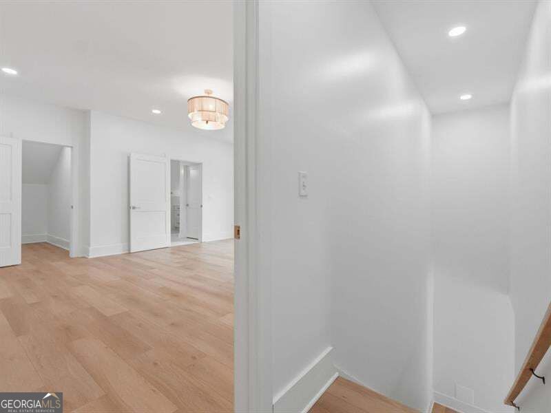 606 Talmadge Lane Property Photo 52