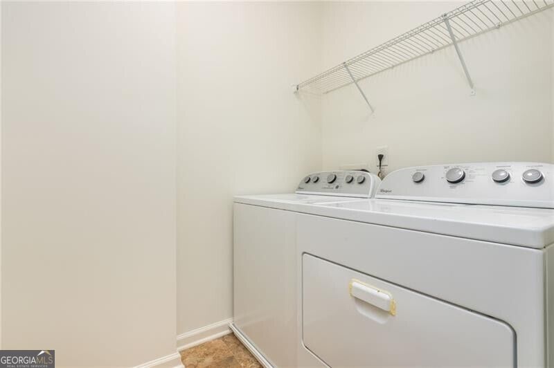 1355 Hawthorne Avenue Se Property Photo 37