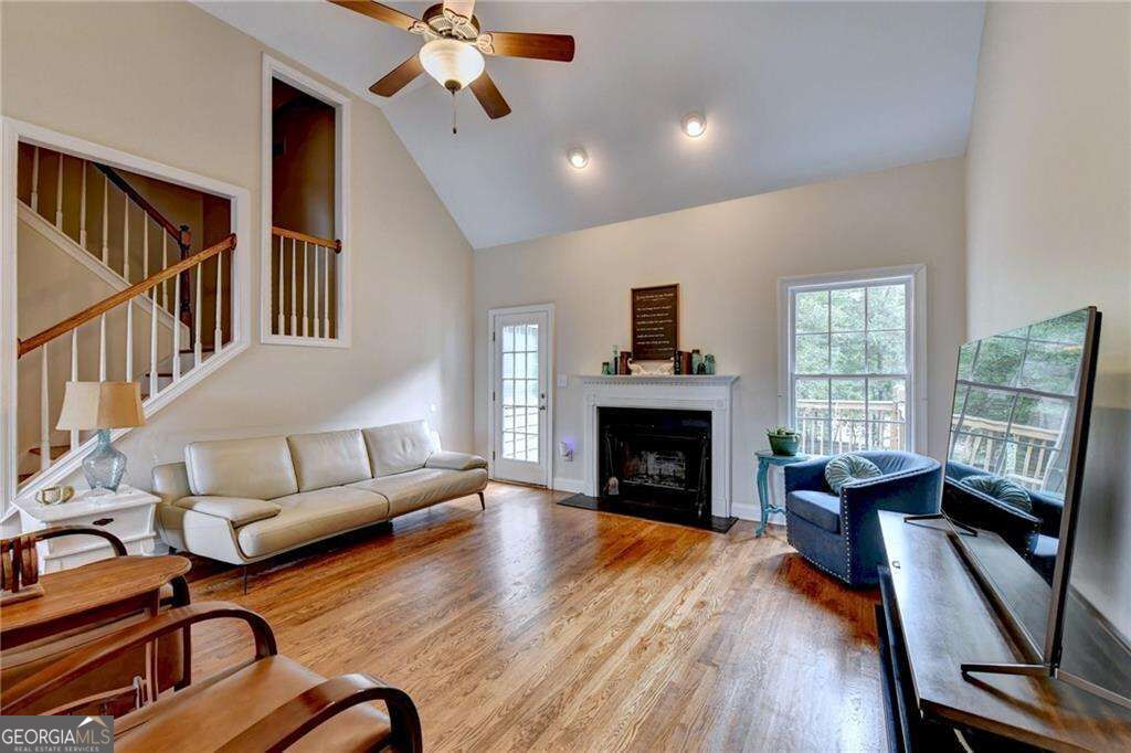 49 Flintstone Road Property Photo 11