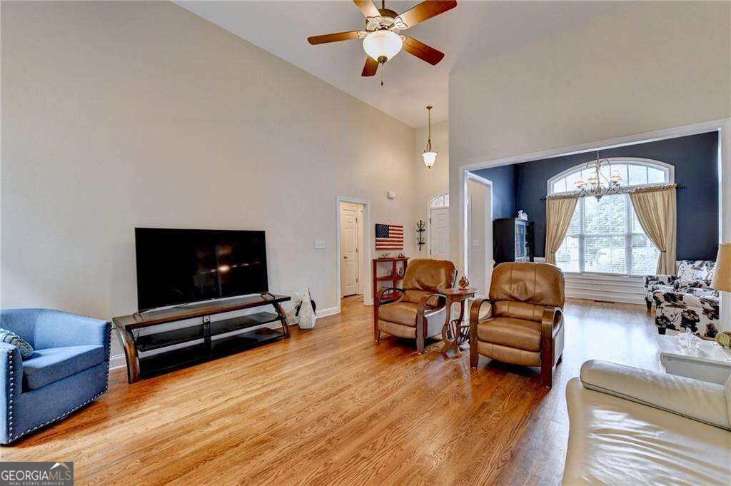 49 Flintstone Road Property Photo 12