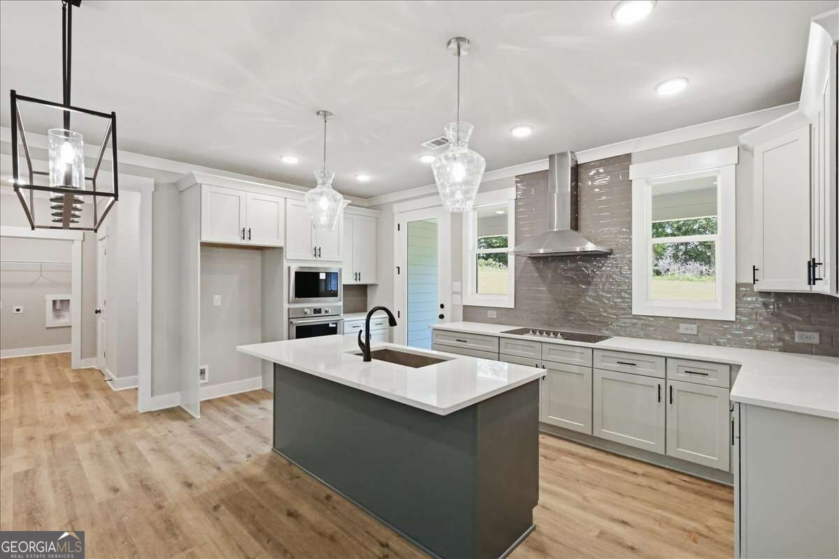 77 Maney Drive Property Photo 16