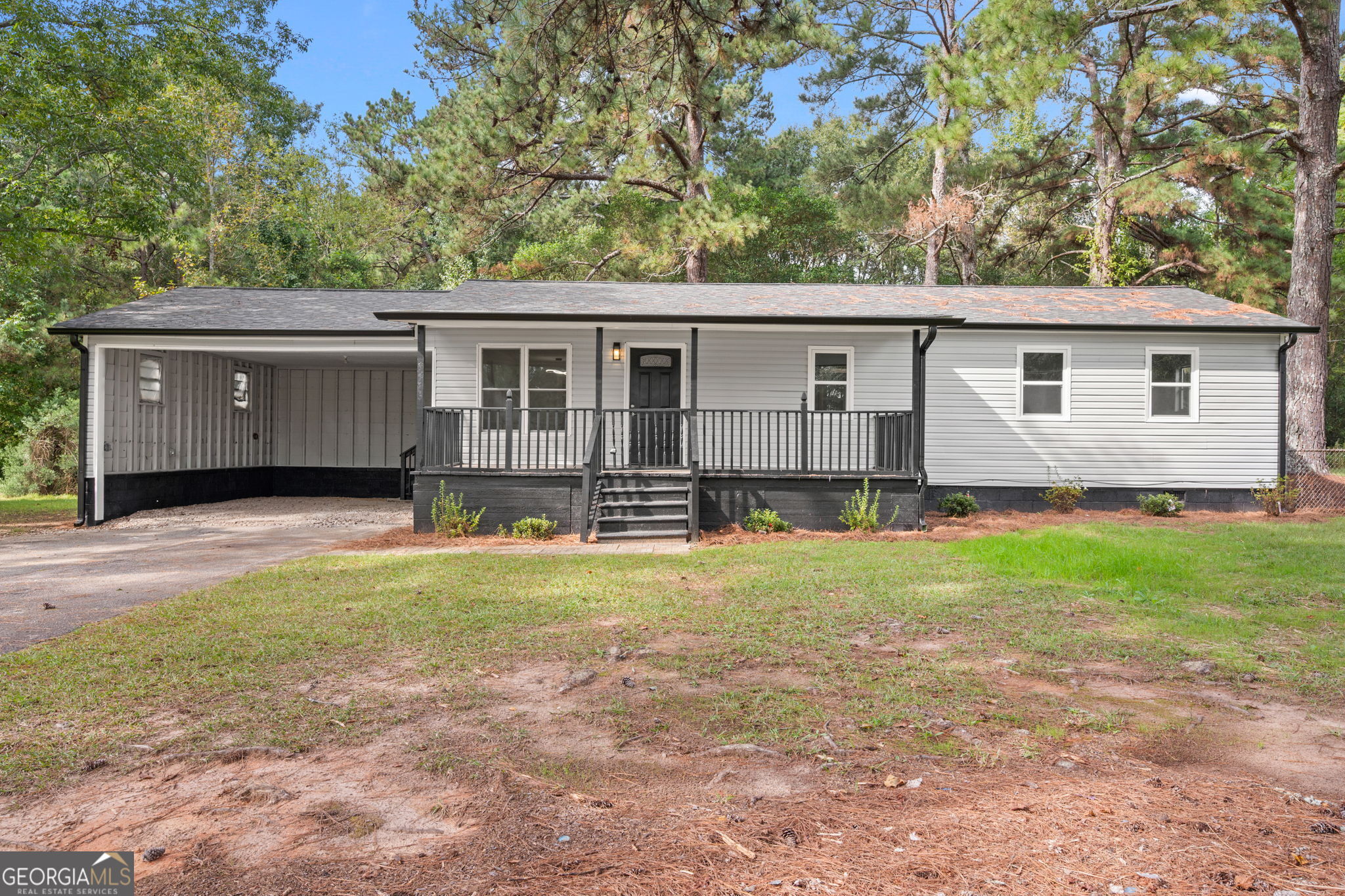 2563 Highway 81 E Property Photo 1