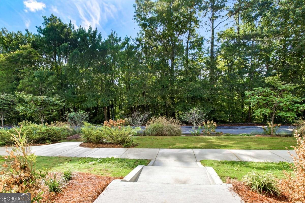 834 Glennferry Bend Property Photo 6