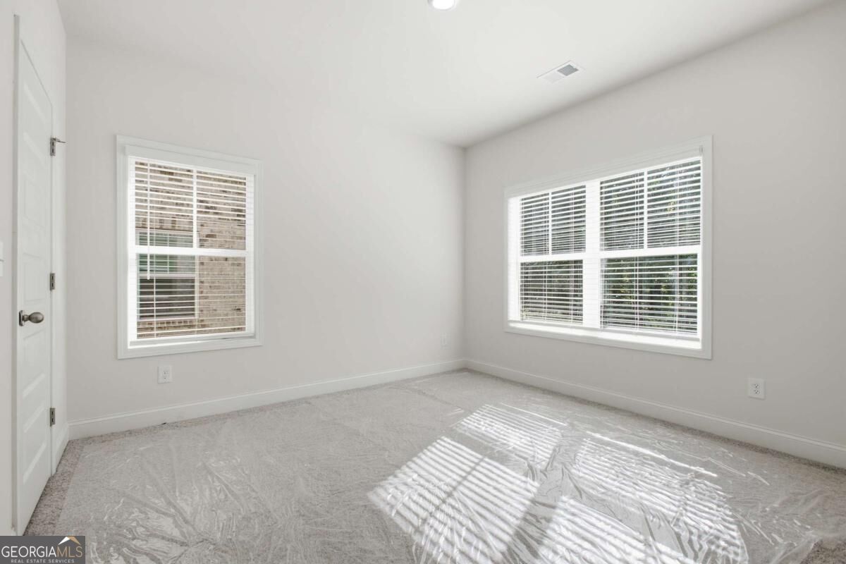 834 Glennferry Bend Property Photo 7