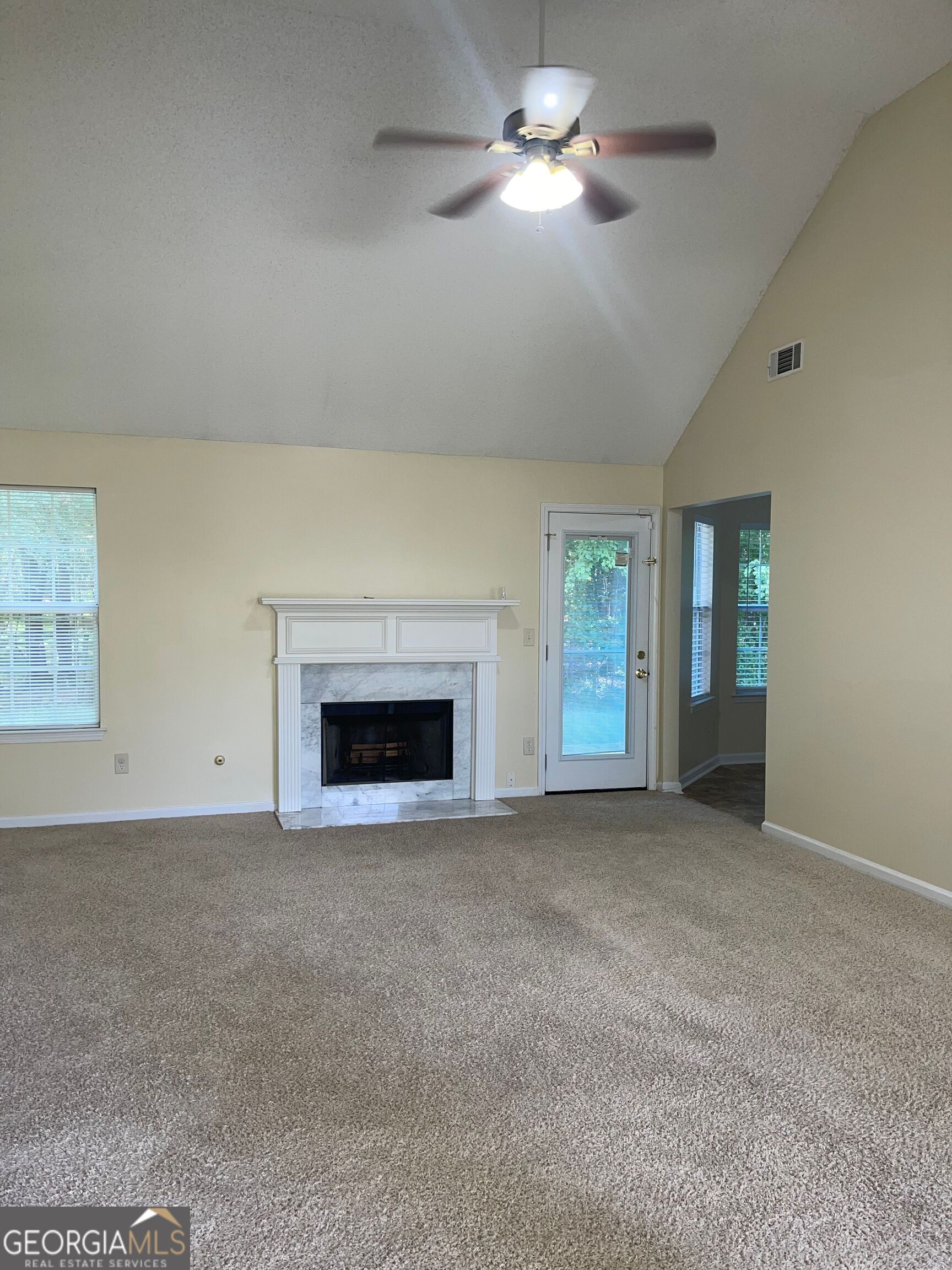 206 Goldleaf Drive Property Photo 3