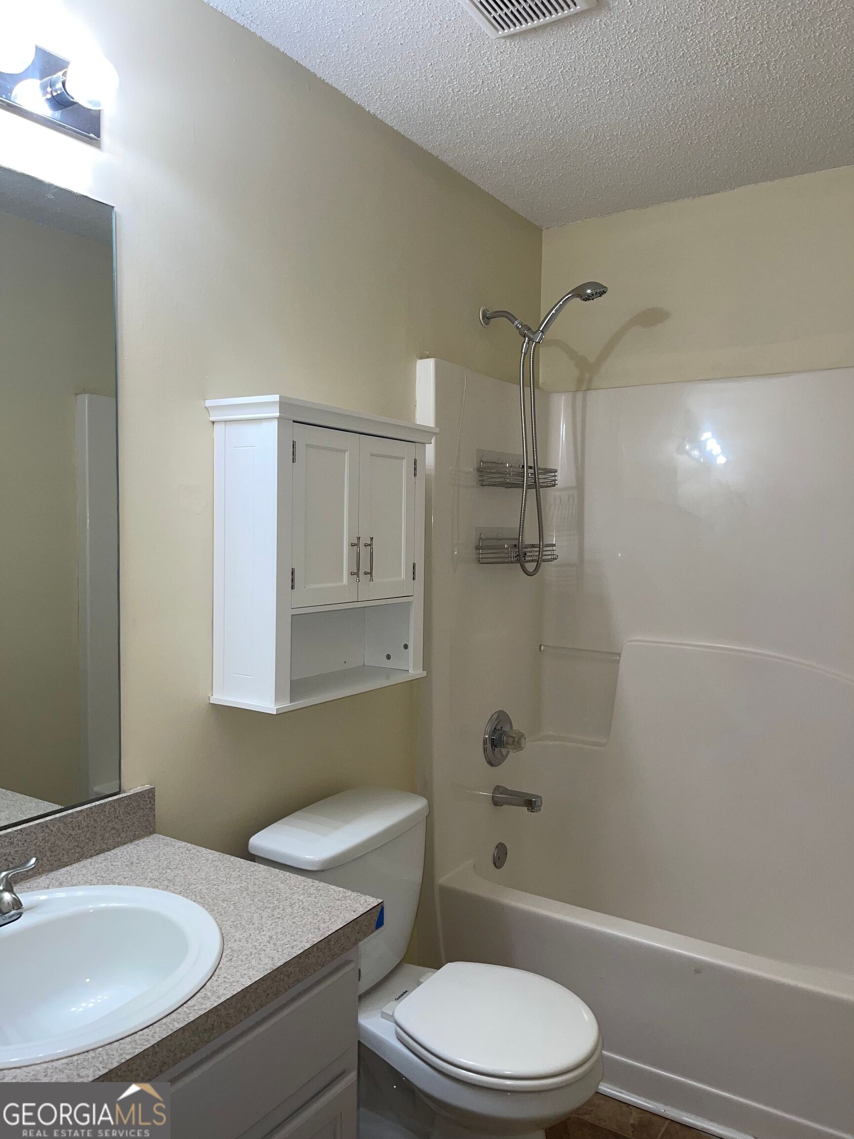 206 Goldleaf Drive Property Photo 12