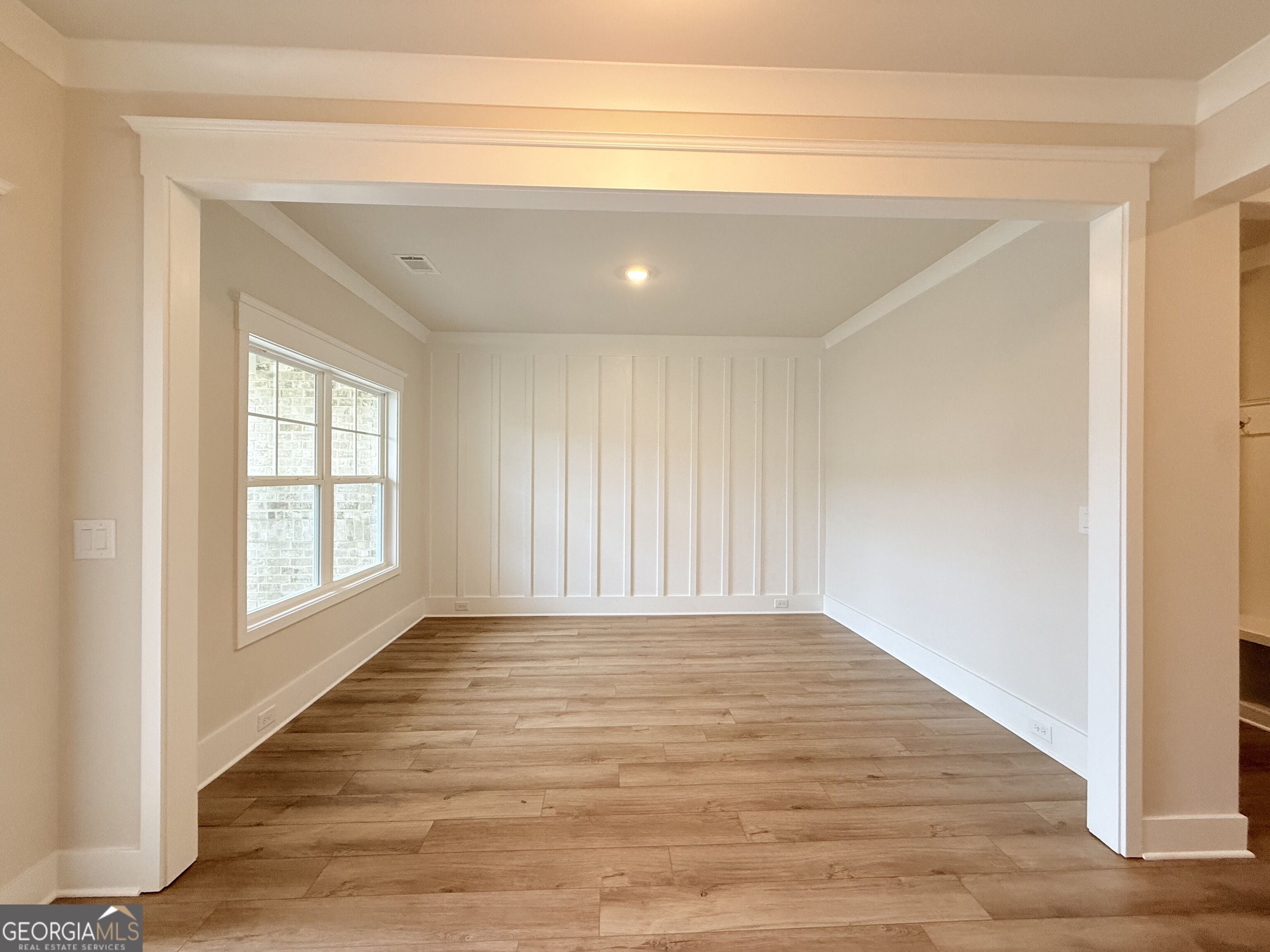 5531 Tullis Drive Property Photo 6