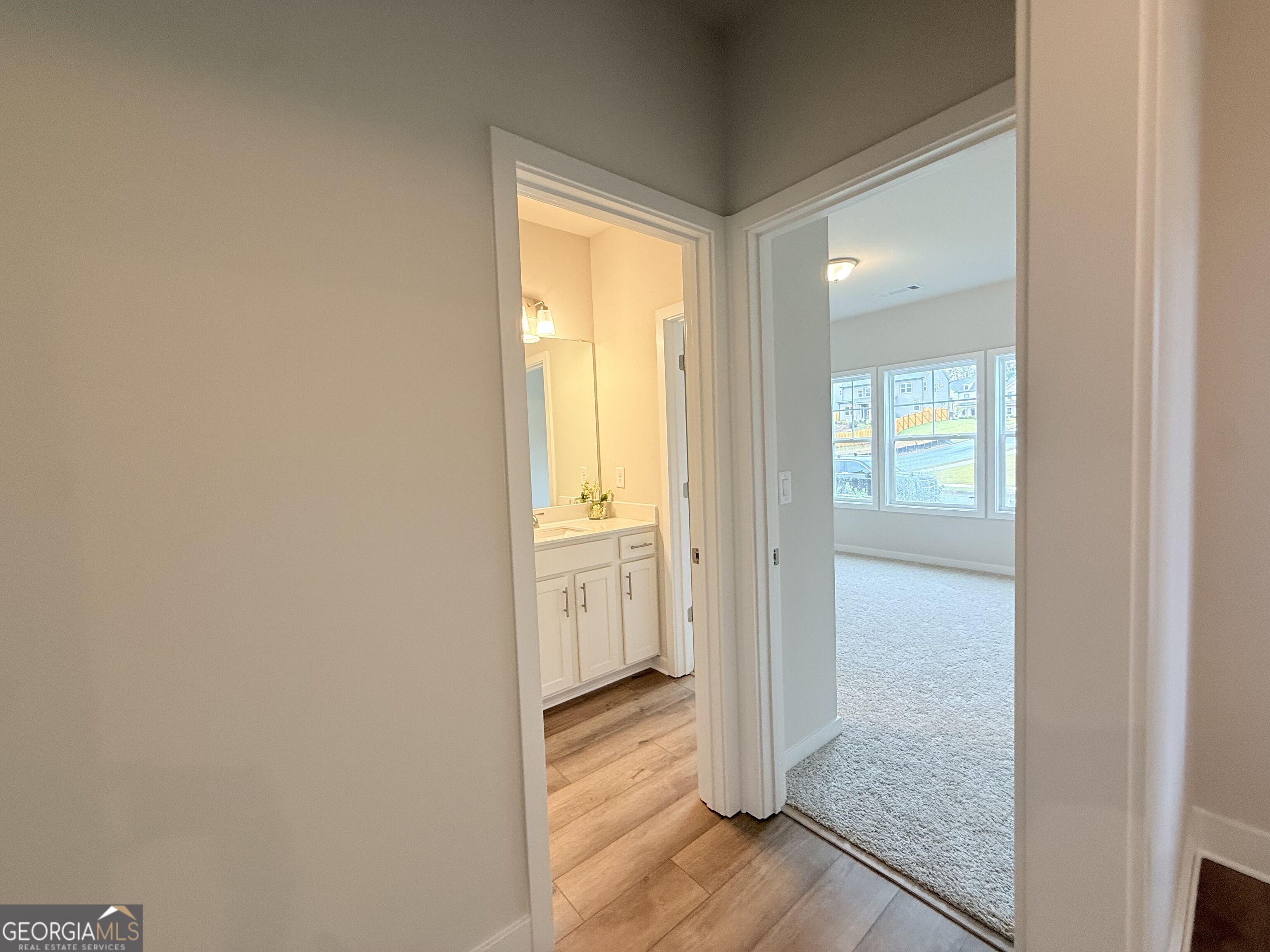 5531 Tullis Drive Property Photo 8