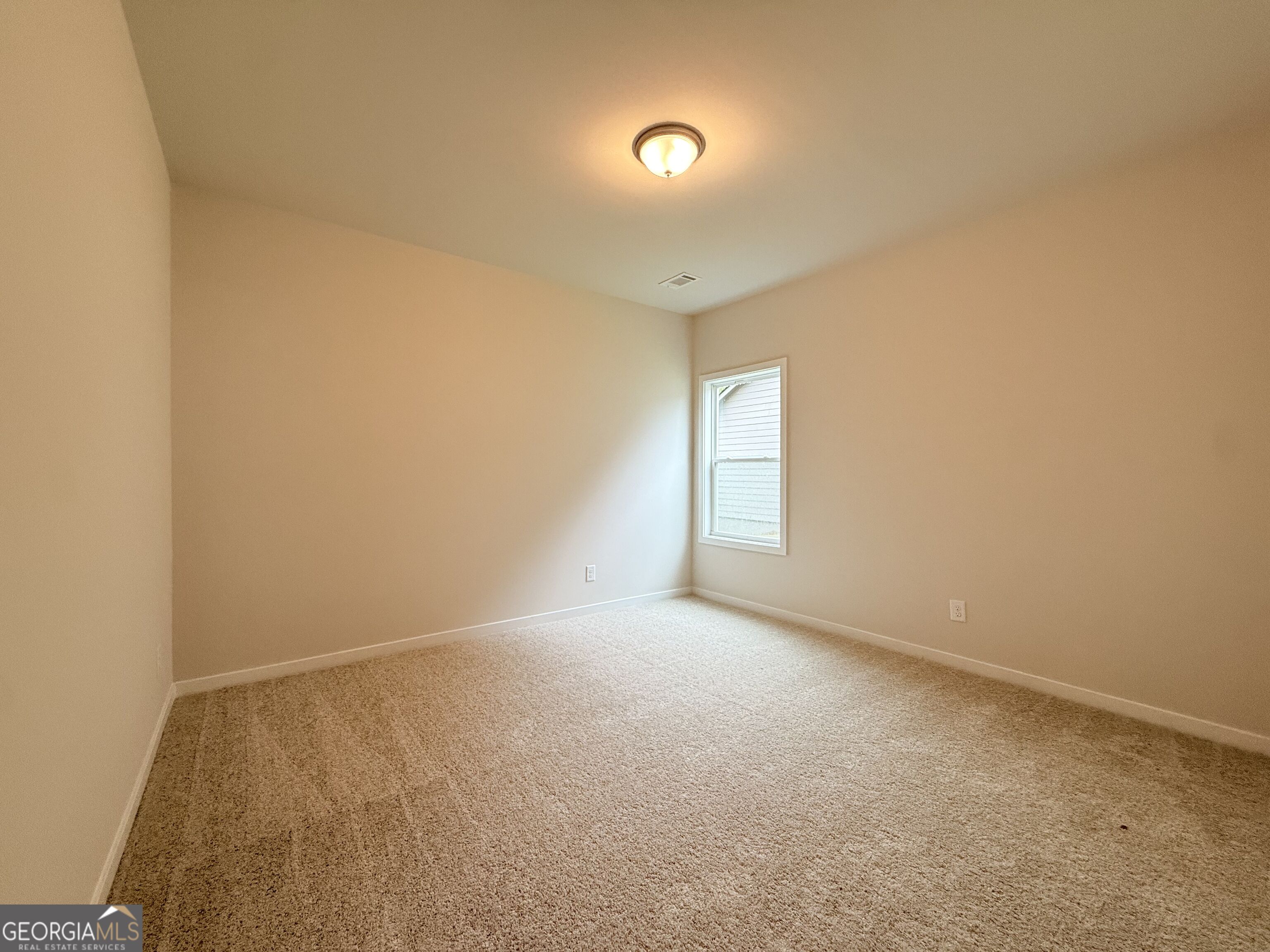 5531 Tullis Drive Property Photo 12