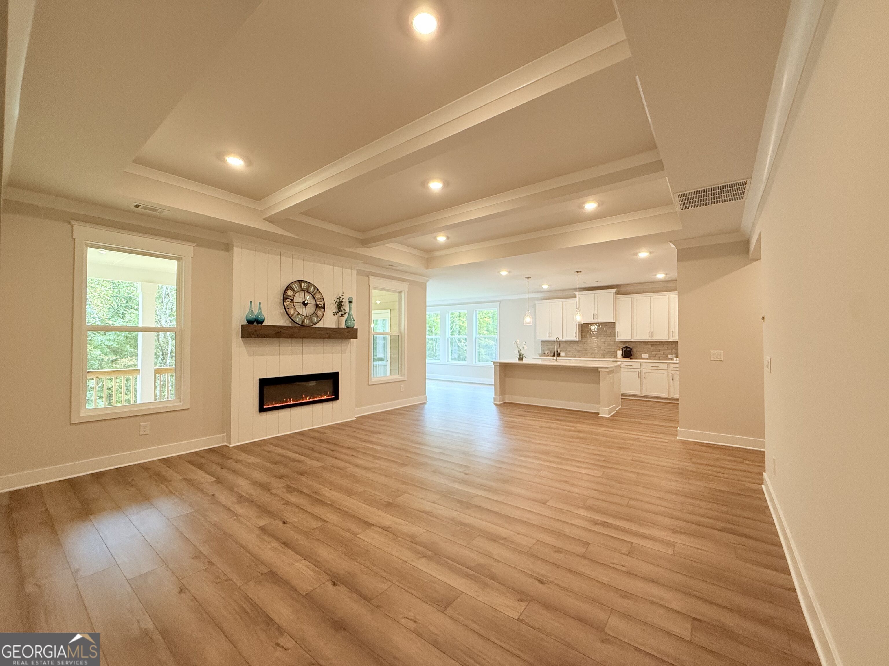5531 Tullis Drive Property Photo 16