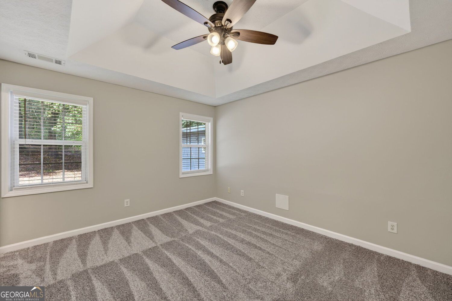 106 Kings Lane Property Photo 19