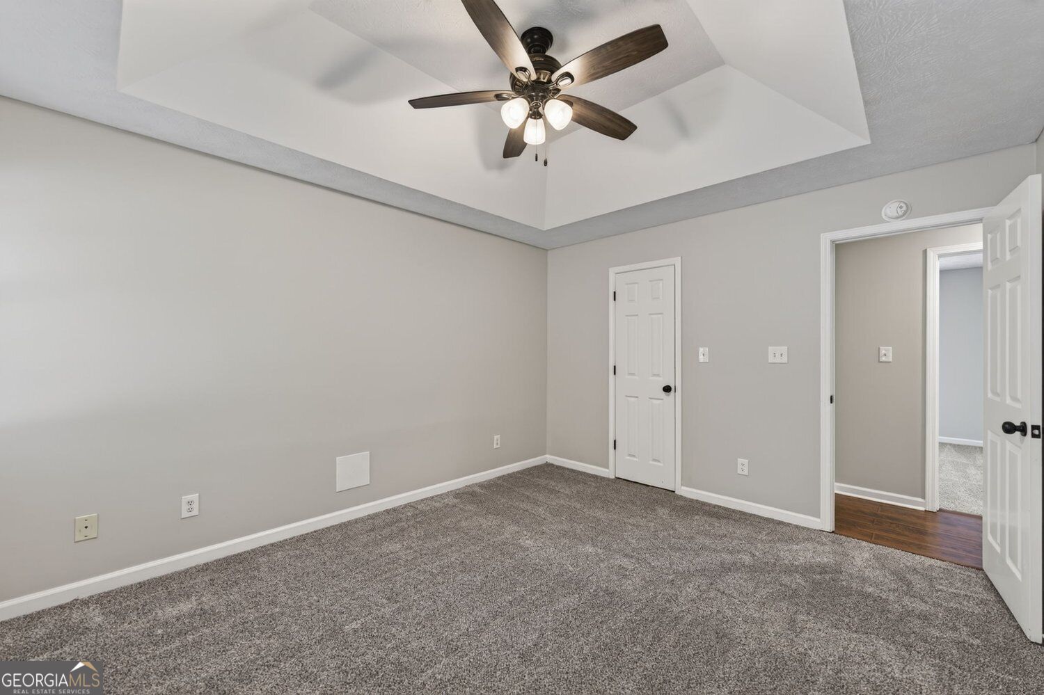 106 Kings Lane Property Photo 21