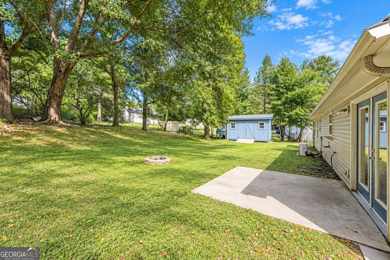 106 Kings Lane Property Photo 32