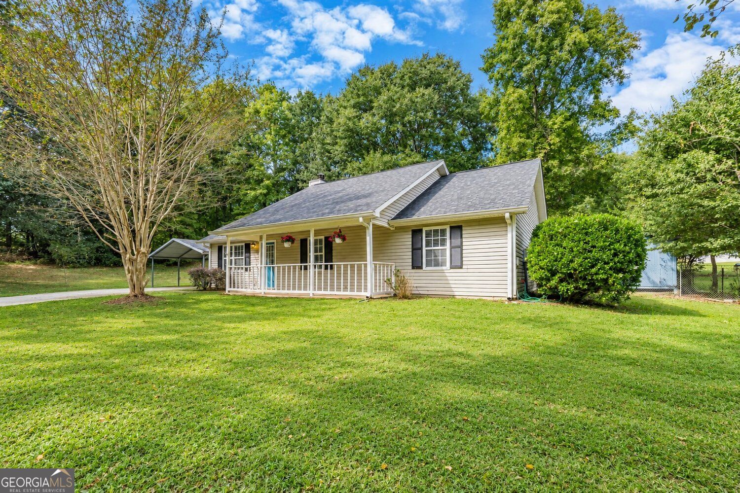 106 Kings Lane Property Photo 35