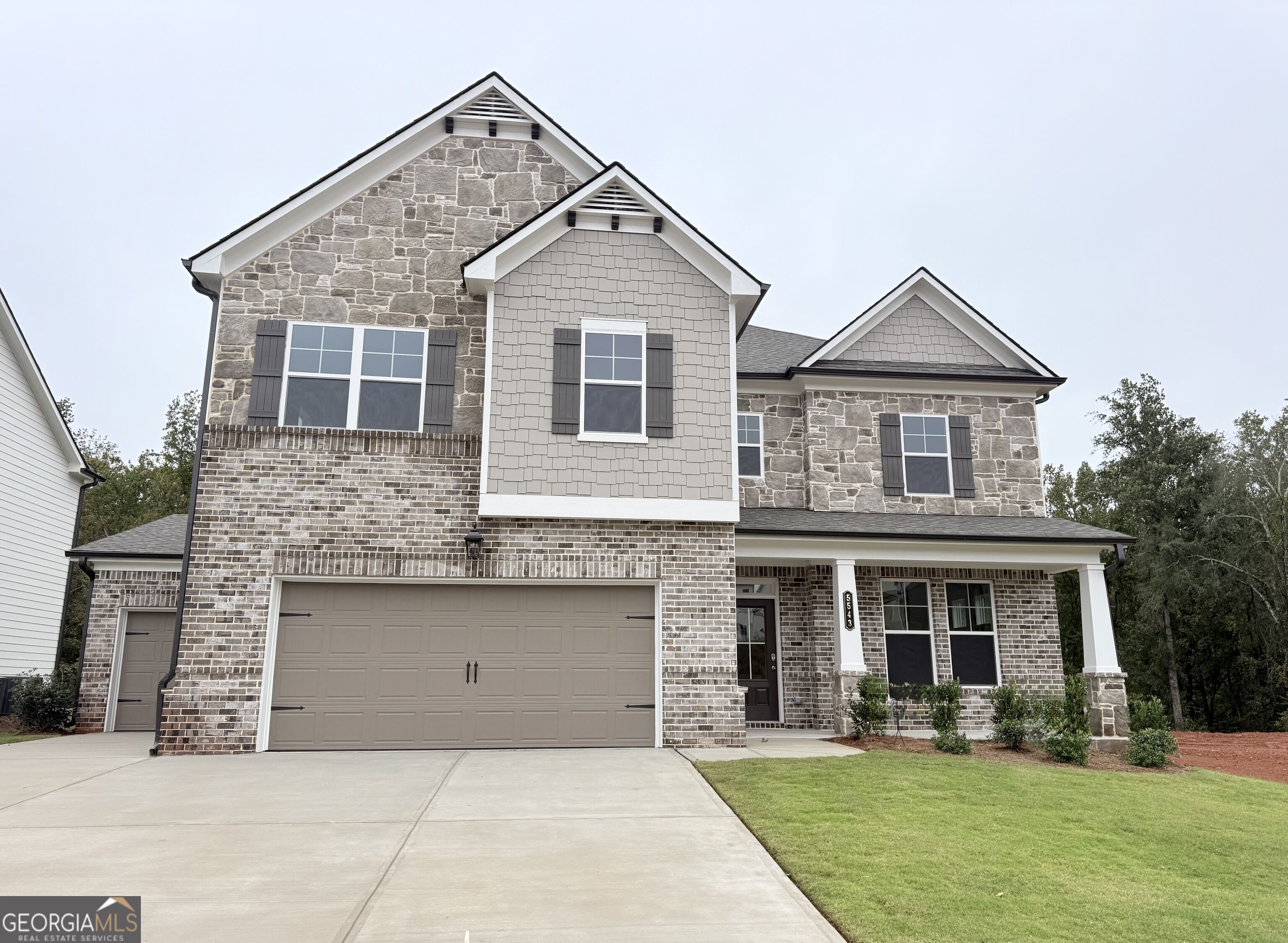 5543 Tullis Drive Property Photo 1