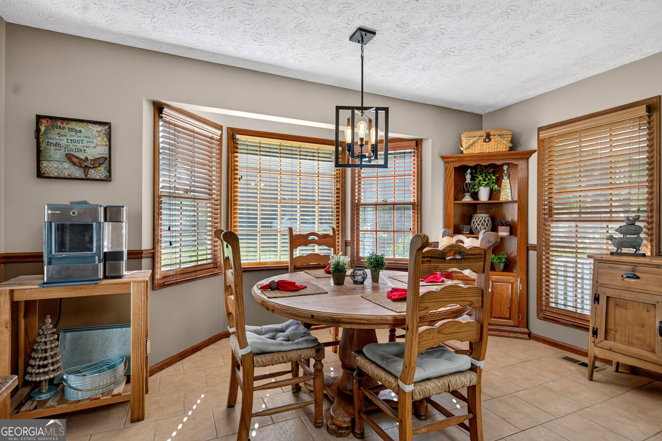 115 Sunny Point Circle Property Photo 16