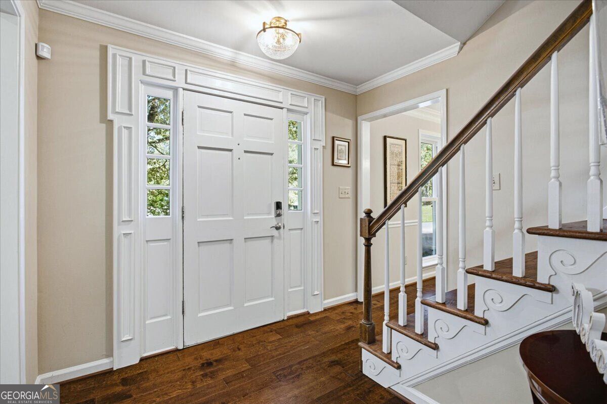 5084 Williamsport Drive Property Photo 5