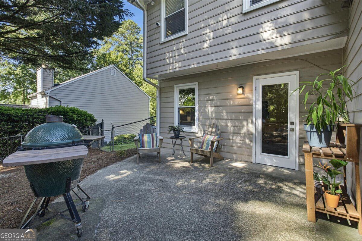 5084 Williamsport Drive Property Photo 10
