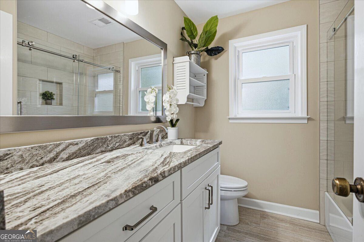 5084 Williamsport Drive Property Photo 35